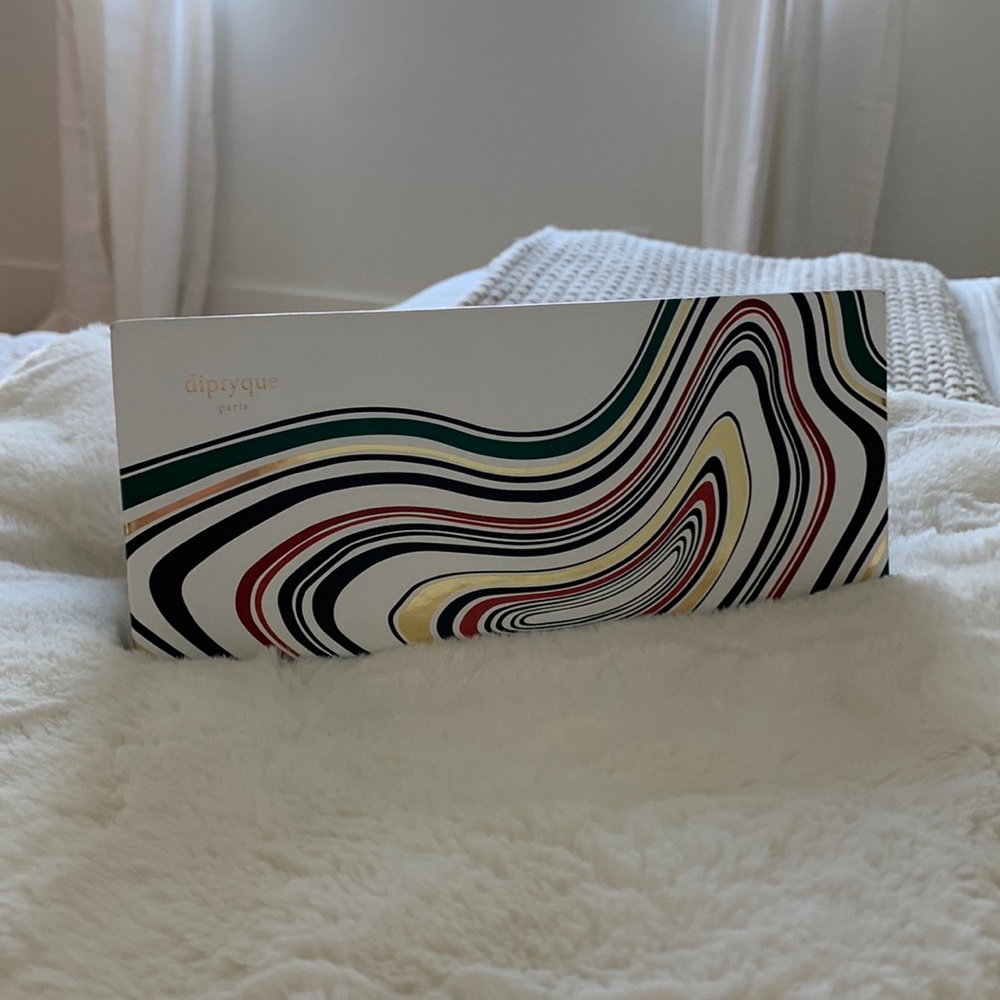 Diptyque 2021 Holiday Set of 3 travel size candle set (not sold anymore)